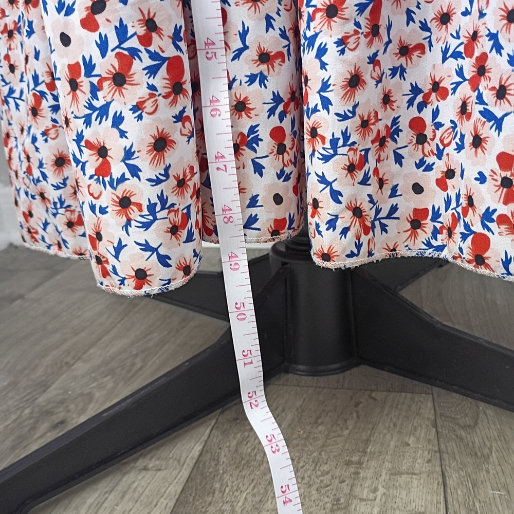 SHEIN Smocked Maxi Dress with Multicolor Flower Print - Picture 4 of 8